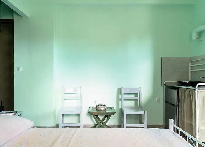 Old Boat Double 5 Nikiana