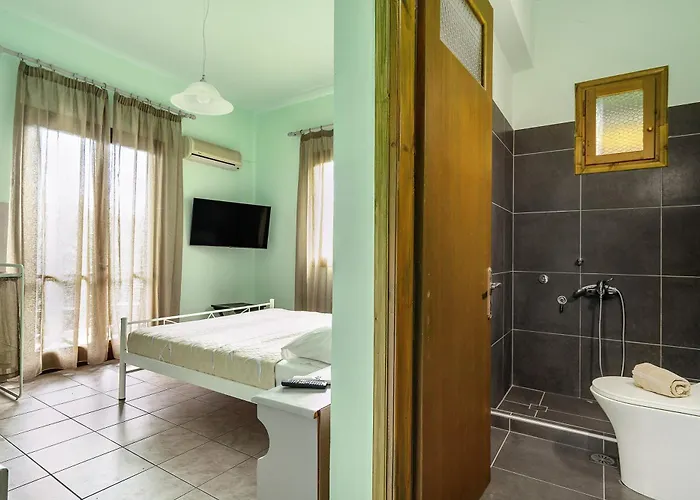 Old Boat Double 5 Nikiana